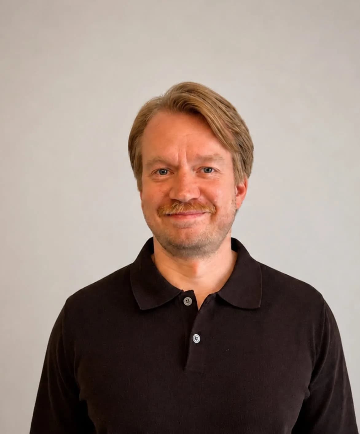 Porträtt av Henrik Eriksson, en framgångshistoria med haegr